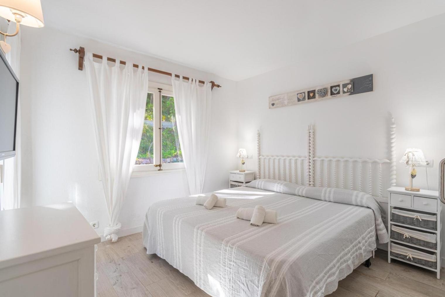 Holiday home Beautiful In Cala Sant Vicente-can Botana Community *