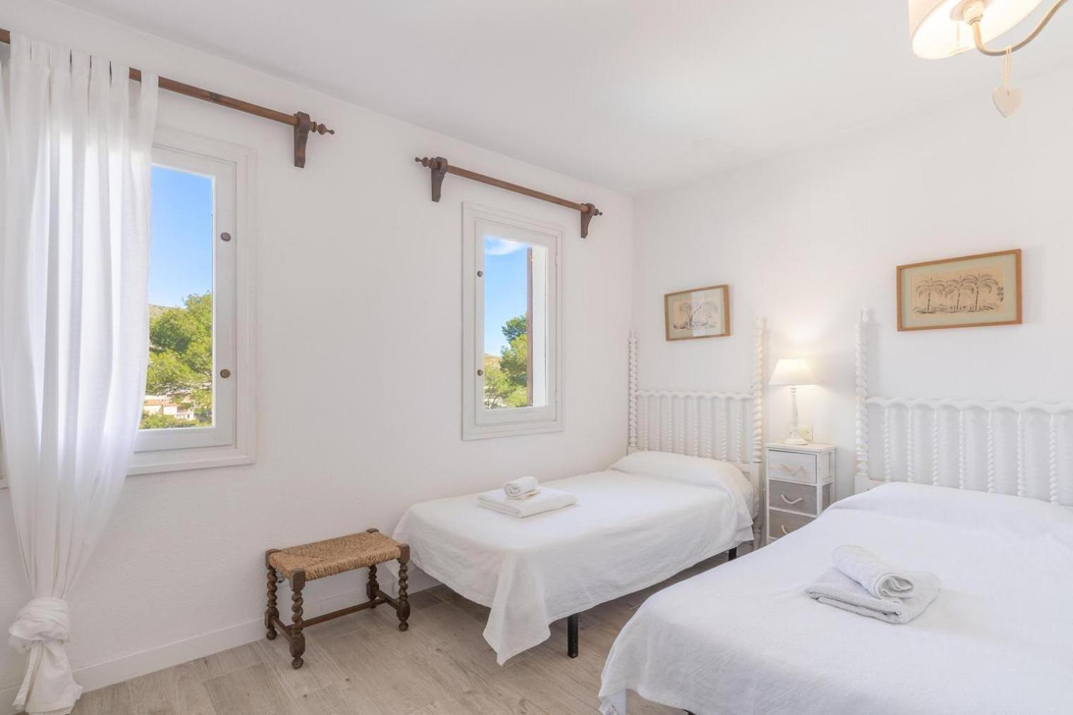 Beautiful In Cala Sant Vicente-can Botana Community Cala de Sant Vicenc