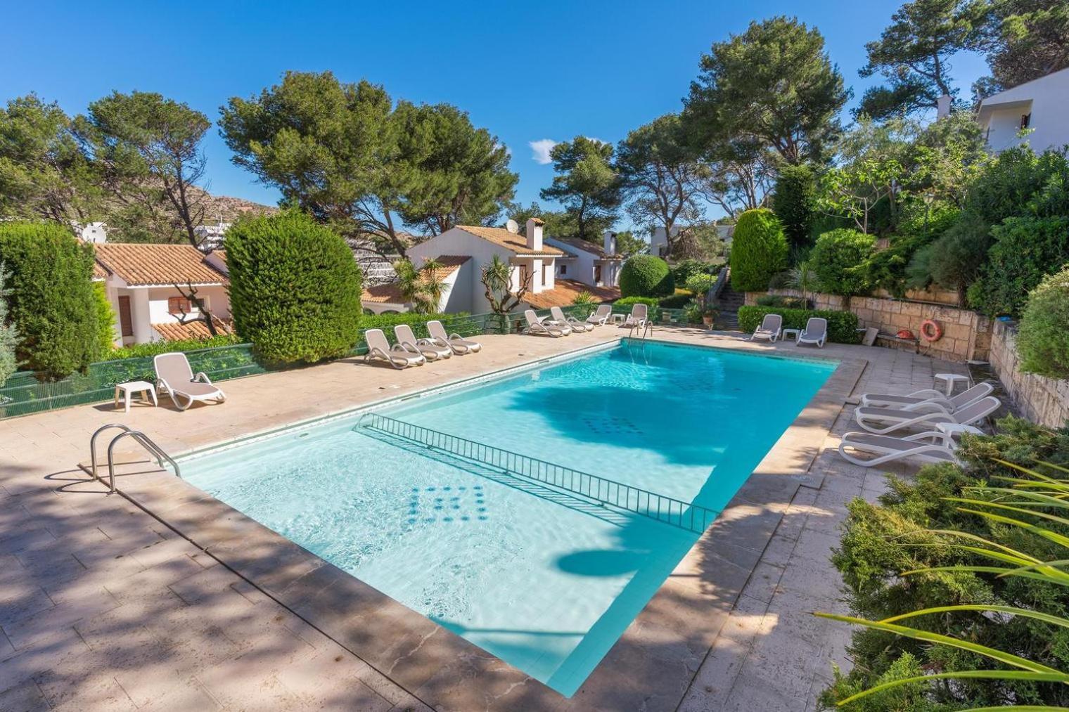 Beautiful In Cala Sant Vicente-can Botana Community Ferienhaus *